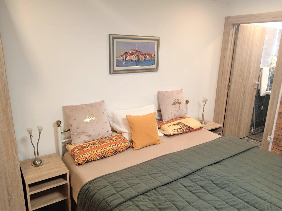 Apartman Speranza โรวีน ภายนอก รูปภาพ